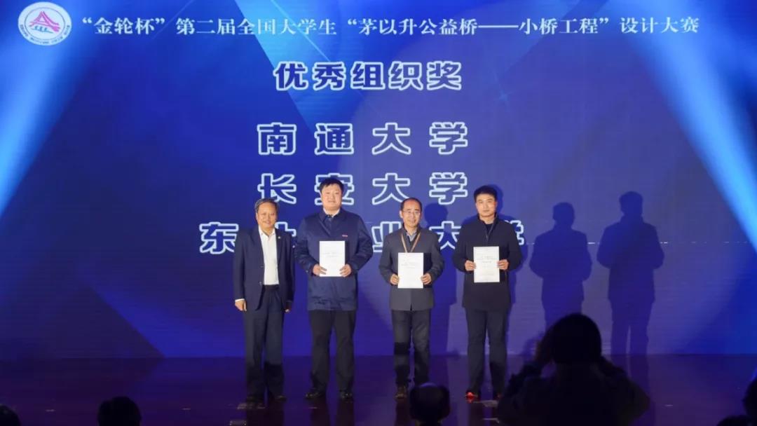 久久久精品国产亚洲成人满18免费网站