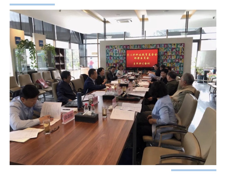 久久久精品国产亚洲成人满18免费网站